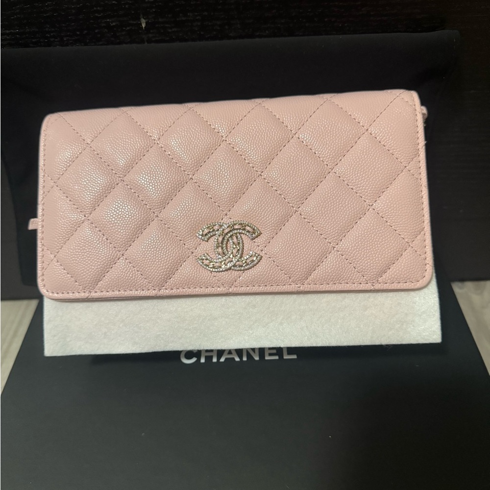 Chanel Woc